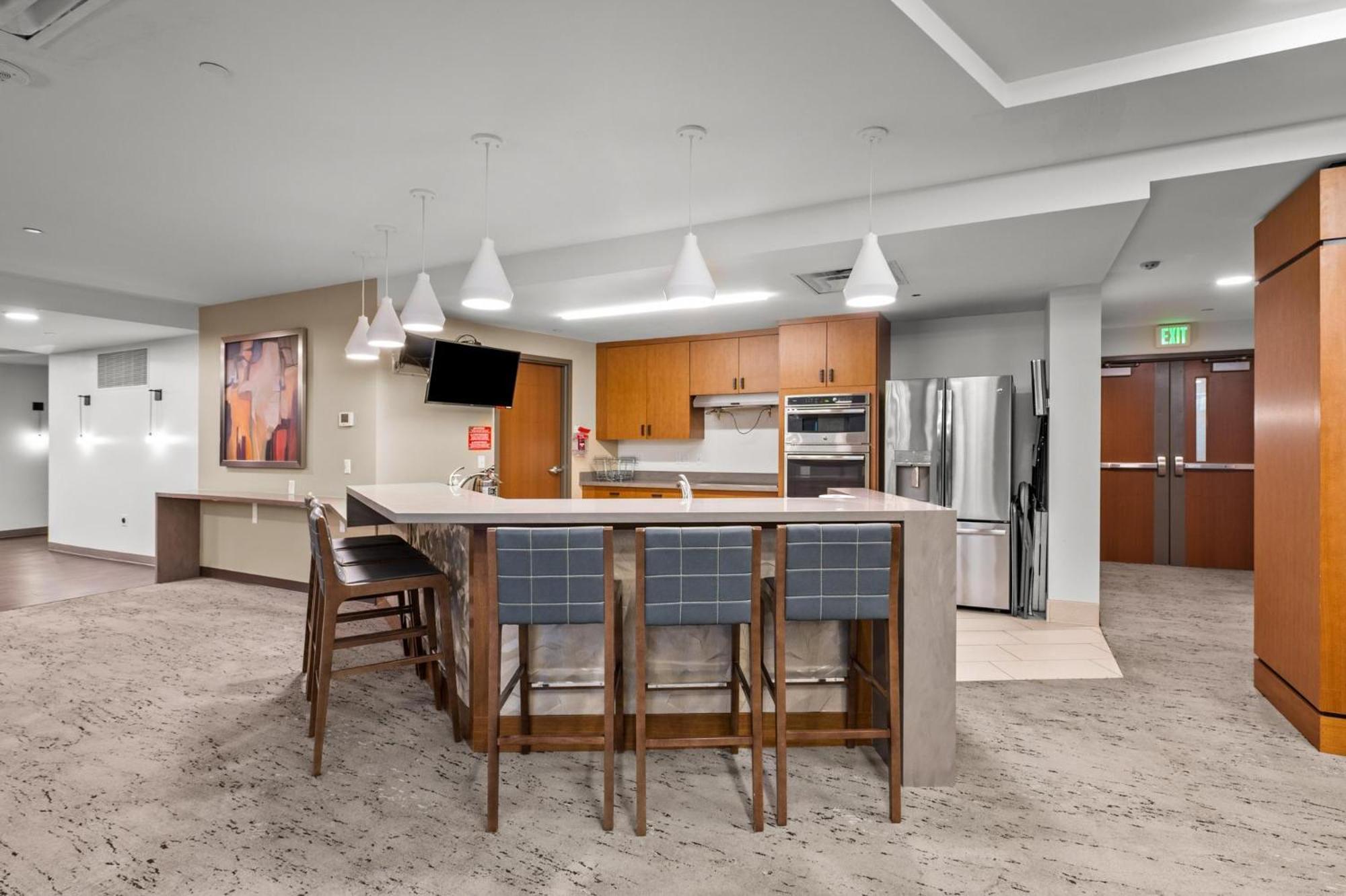 1777 Larimer St #903